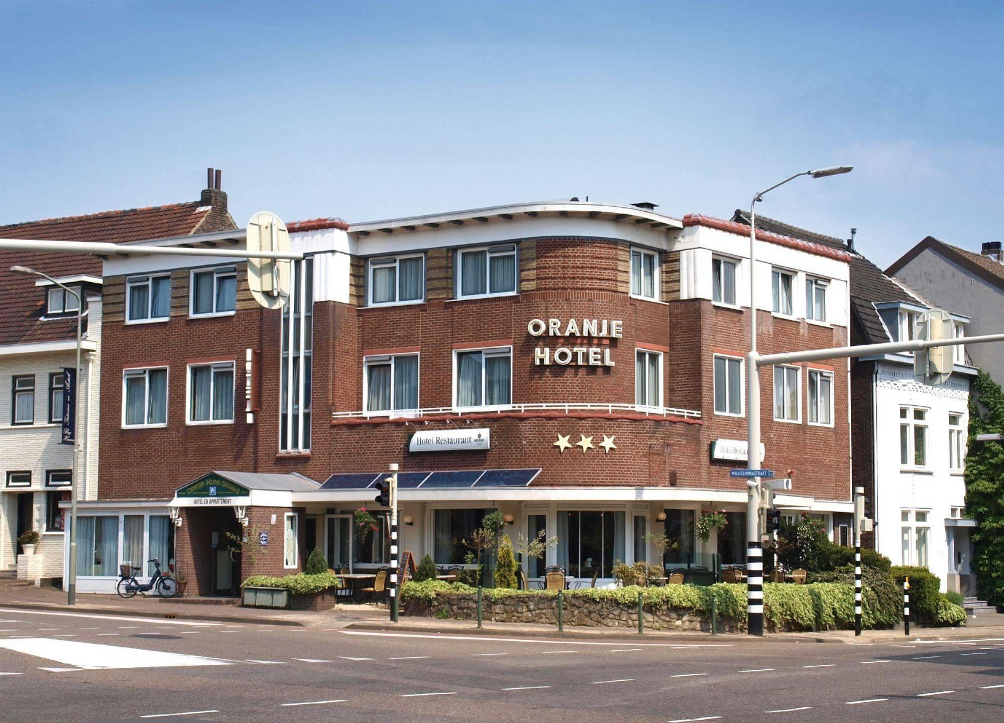 Oranje Hotel Sittard Ngoại thất bức ảnh